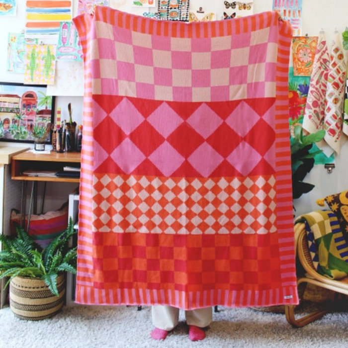 Diamond Checkerboard Throw Blanket
