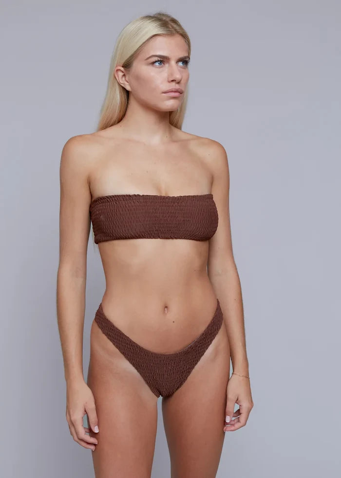 ACACIA Oslo Shirred Bottom (Rum)
