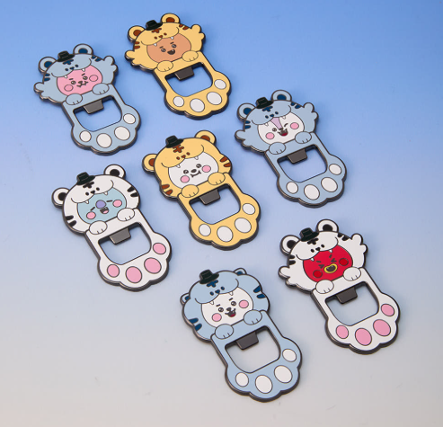 BT21 - K-HORANG MAGNET OPENER - COKODIVE