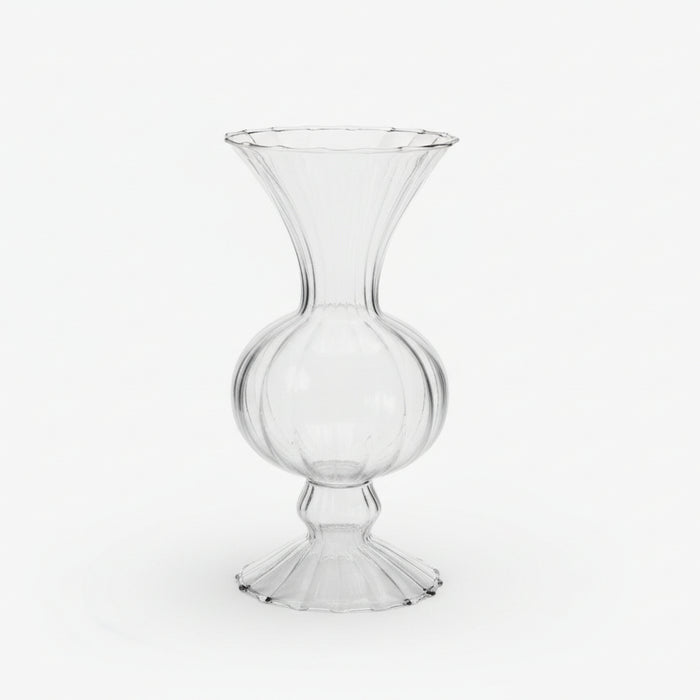 Beatriz Ball Glass Cambridge Flora Flower Vase — Clear fluted vase isolated on white