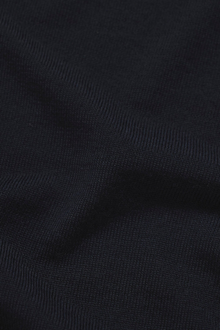 Extra Fine Merino Wool Crew Neck Sweater in Navy