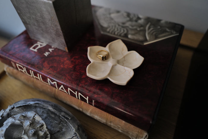 Fiore Buttercup Marble Mini Dish by Anastasio Home