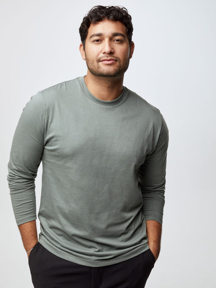 Matheus is 6', 210LBS and wears a size XL # Long Sleeve Tee in Green | Fresh Clean Threads