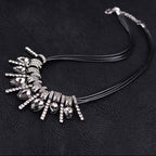 N2574 - Black Gemstone Pendant Necklace