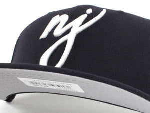NJ Script  9Fifty Snapback Hat (Navy WHITE GRAY UNDER BRIM)