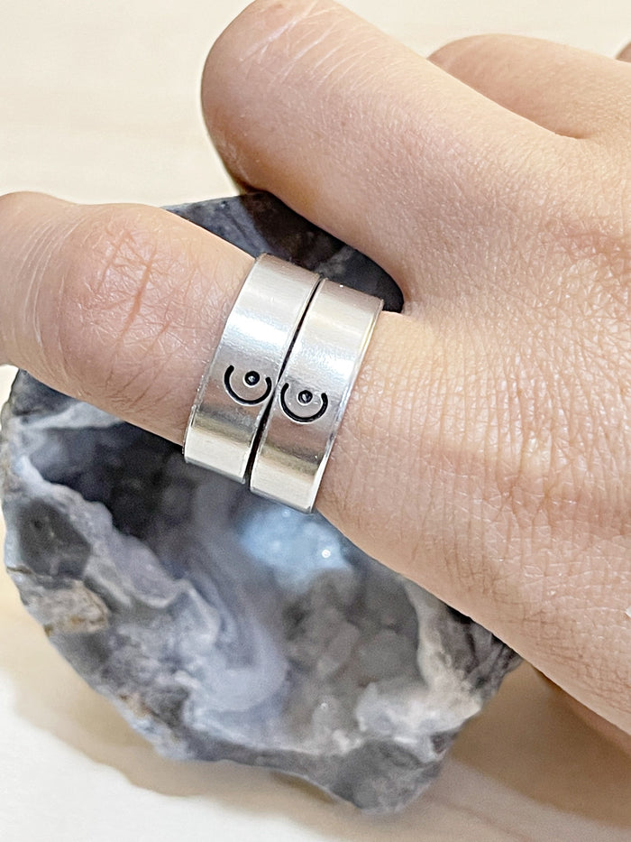 Wholesale | 1 set | boob best friend ring sets